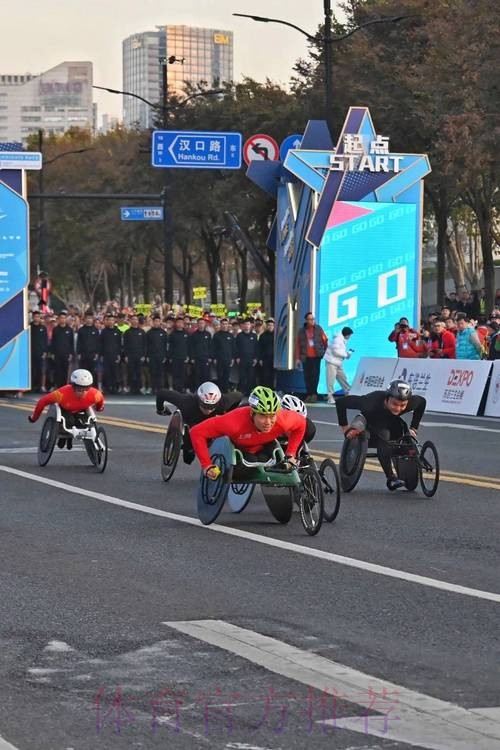 上海马拉松首设竞速轮椅马拉松项目